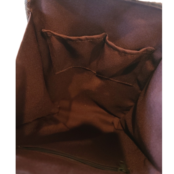 Like New Woven Hand Bag Hard Shell - Picture 8 of 10